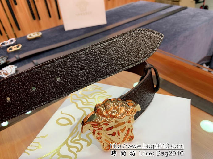 VERSACE範思哲 外貿原單貨 原廠豬皮紋頭層牛皮 男士皮帶 高端人士首選  xfp1323